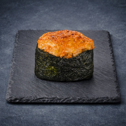 Запеченный гункан тунец